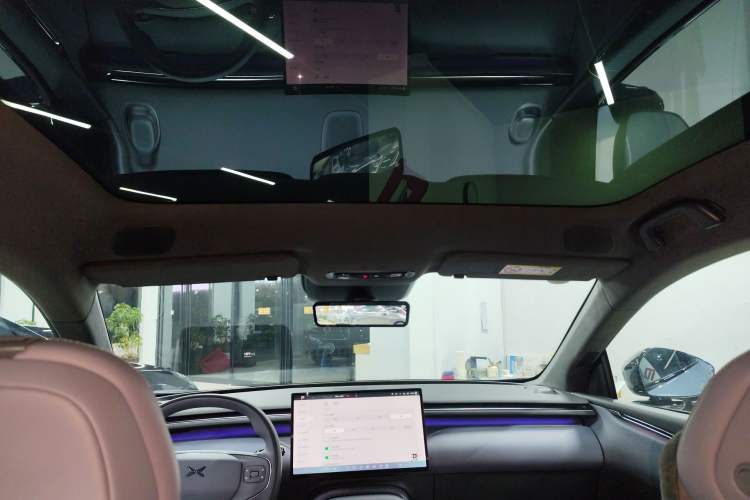 Used XPeng G7 2025 702 Max Headliner