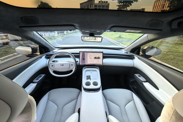 Used XPeng G7 2025 Model—602 Long Range Max Interior 6