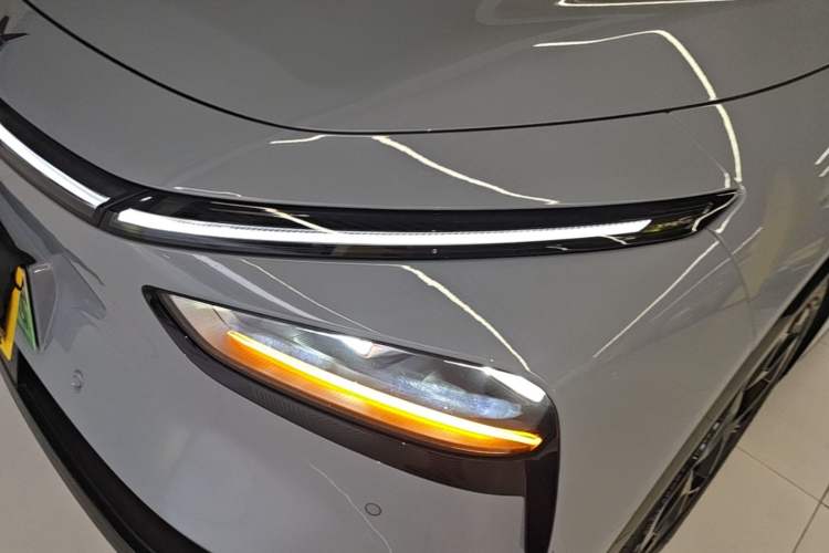 Used XPeng G7 2025 Model—702 Ultra Long Range Left Front Headlight