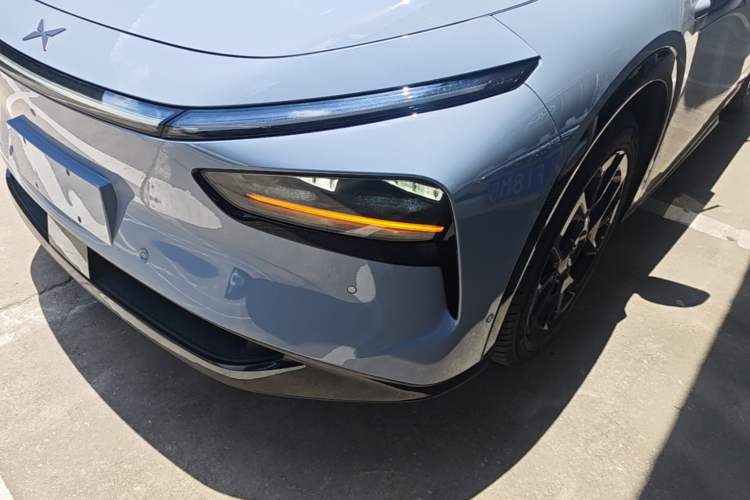 Used XPeng G7 2025 Model—602 Long Range Max Left Front Headlight