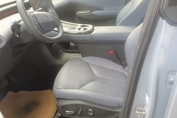 Used XPeng G7 2025 Model—702 Ultra Long Range Left Front Seat