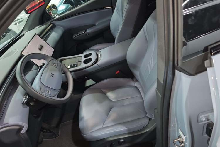 Used XPeng G7 2025 Model—702 Ultra Long Range Left Front Seat