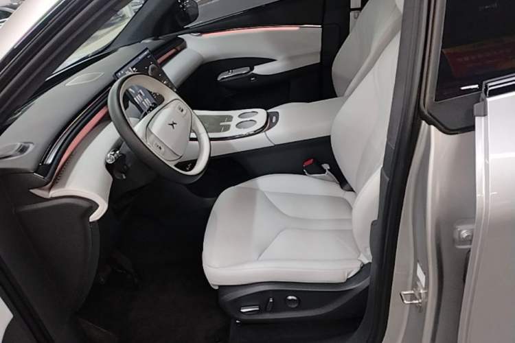 Used XPeng G7 2025 Model—602 Long Range Max Left Front Seat