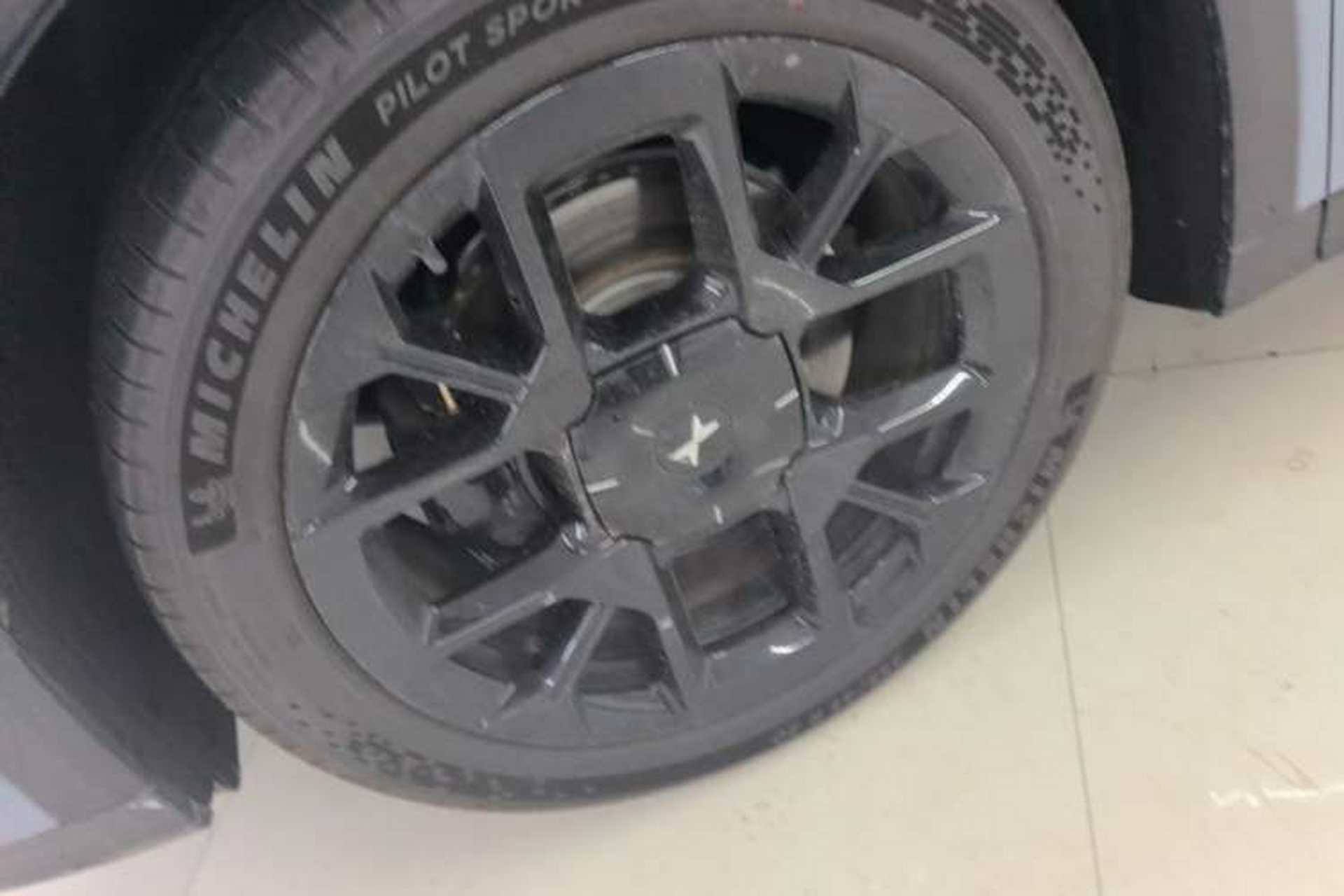 Used XPeng G7 2025 Model—702 Ultra Long Range Left Front Wheel Hub