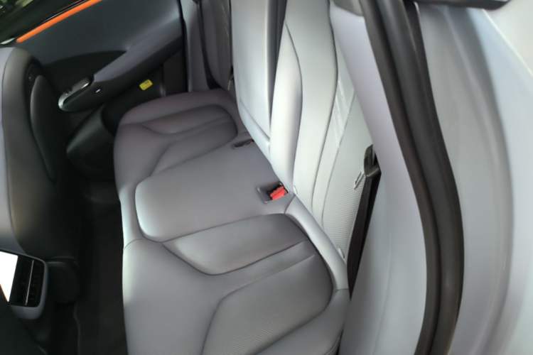 Used XPeng G7 2025 Model—702 Ultra Long Range Left Rear Seat