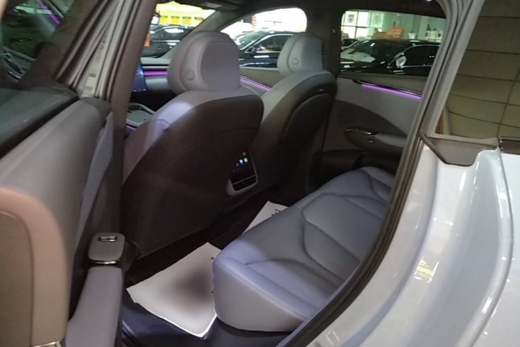 Used XPeng G7 2025 Model—702 Ultra Long Range Left Rear Seat