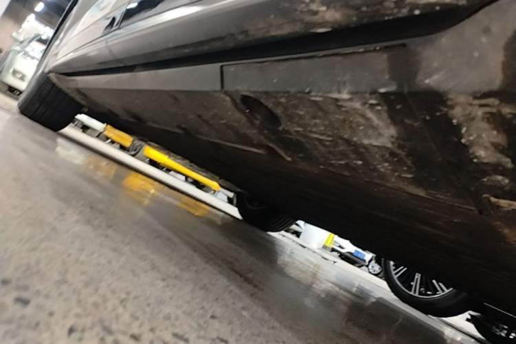 Used XPeng G7 2025 Model—602 Long Range Max Left Side Sill