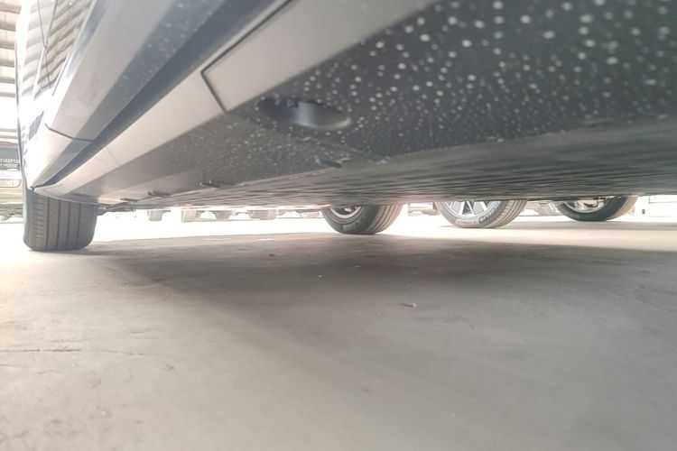Used XPeng G7 2025 702 Max Left Side Sill