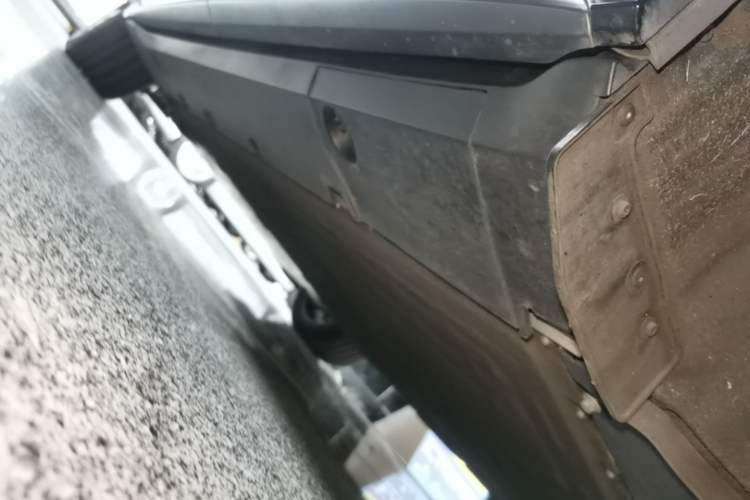 Used XPeng G7 2025 702 Max Left Side Sill