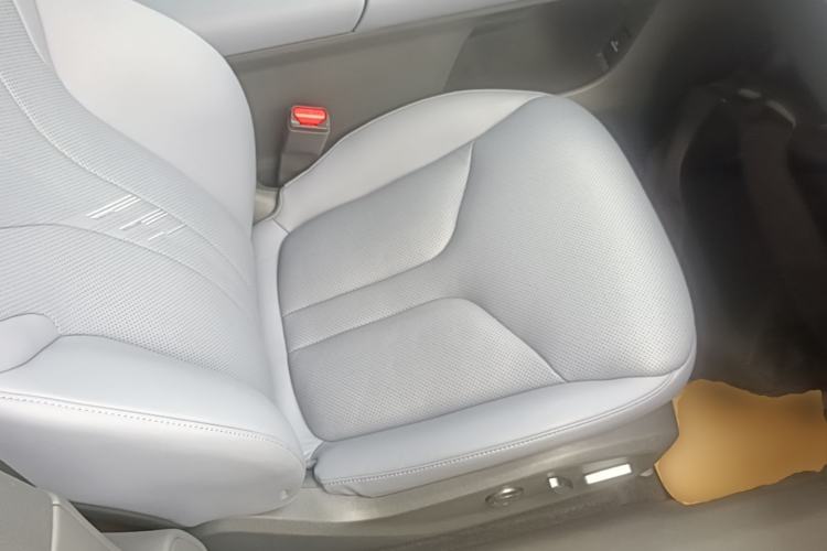 Used XPeng G7 2025 Model—702 Ultra Long Range Right Front Seat