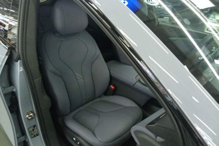 Used XPeng G7 2025 702 Max Right Front Seat