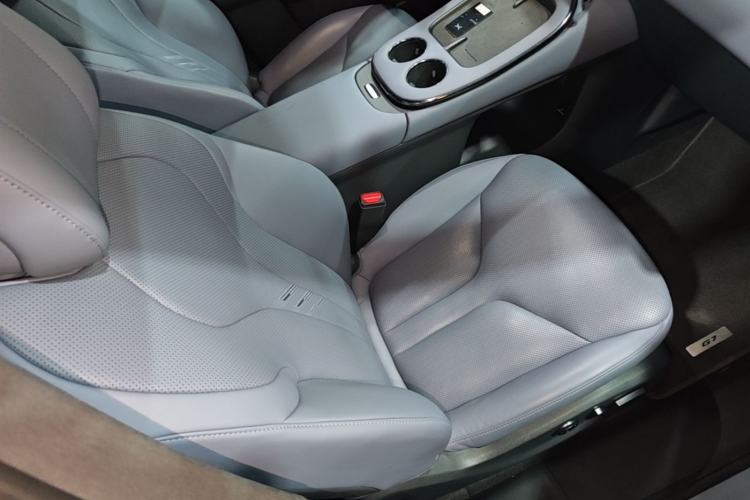 Used XPeng G7 2025 Model—702 Ultra Long Range Right Front Seat