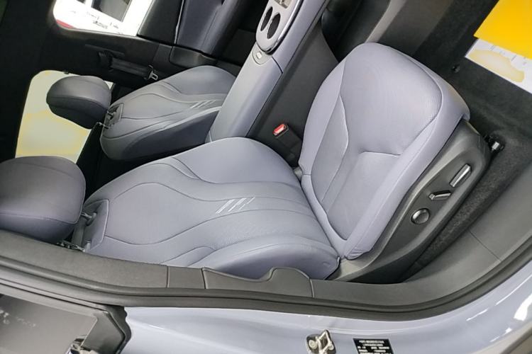 Used XPeng G7 2025 Model—702 Ultra Long Range Right Front Seat