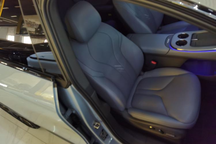 Used XPeng G7 2025 Model—702 Ultra Long Range Right Front Seat