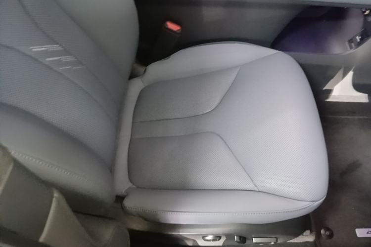 Used XPeng G7 2025 702 Max Right Front Seat