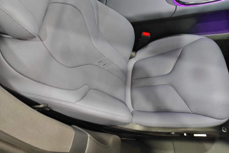 Used XPeng G7 2025 Model—702 Ultra Long Range Right Front Seat