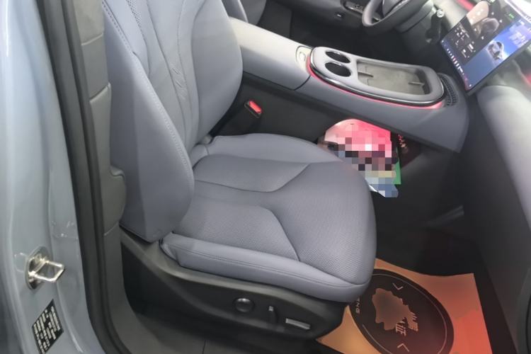 Used XPeng G7 2025 Model—702 Ultra Long Range Right Front Seat