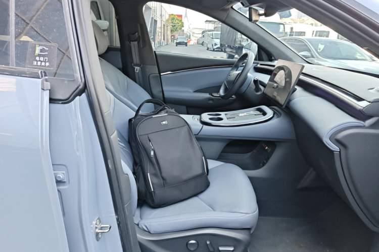 Used XPeng G7 2025 Model—702 Ultra Long Range Right Front Seat