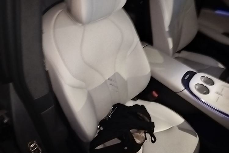 Used XPeng G7 2025 Model—702 Ultra Long Range Right Front Seat