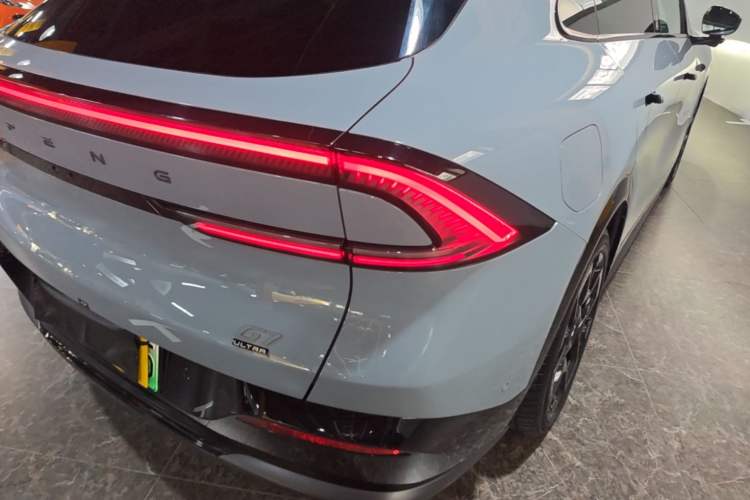 Used XPeng G7 2025 Model—702 Ultra Long Range Right Rear Taillight