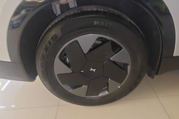 Used XPeng G7 2025 702 Max Right Rear Wheel Hub
