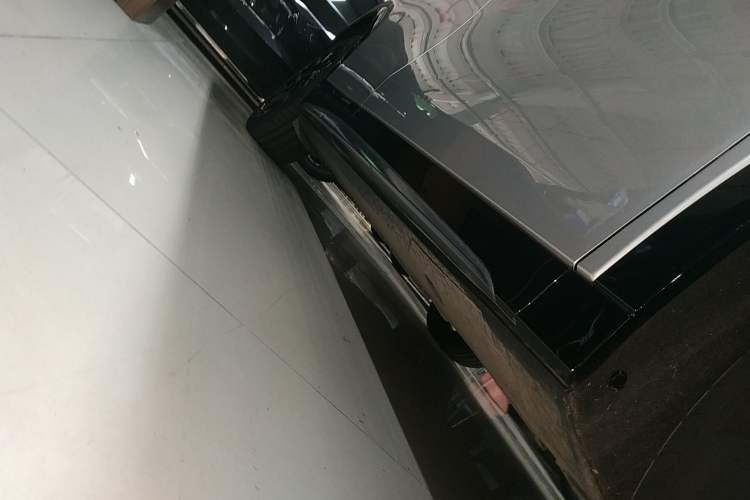 Used XPeng G7 2025 702 Max Right Side Sill