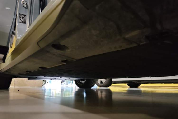 Used XPeng G7 2025 Model—702 Ultra Long Range Right Side Sill