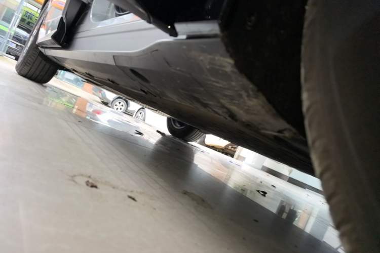 Used XPeng G7 2025 702 Max Right Side Sill
