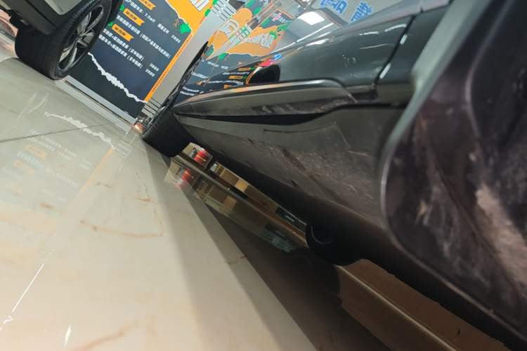 Used XPeng G7 2025 702 Max Right Side Sill
