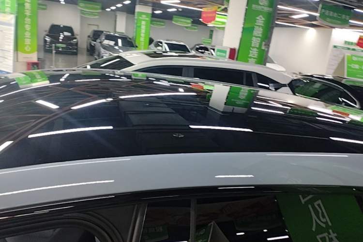 Used XPeng G7 2025 Model—702 Ultra Long Range Roof