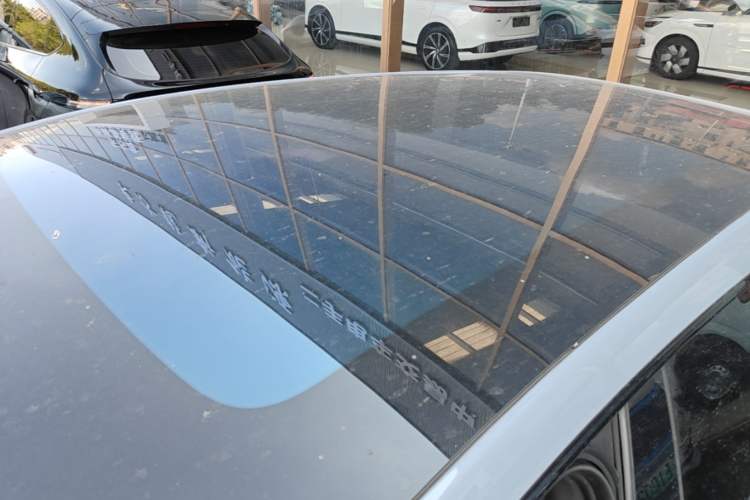 Used XPeng G7 2025 Model—702 Ultra Long Range Roof