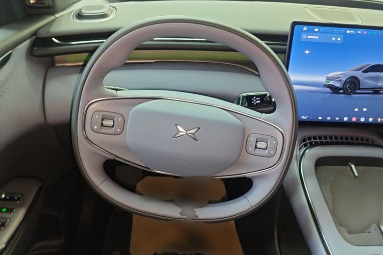 Used XPeng G7 2025 Model—702 Ultra Long Range Steering Wheel
