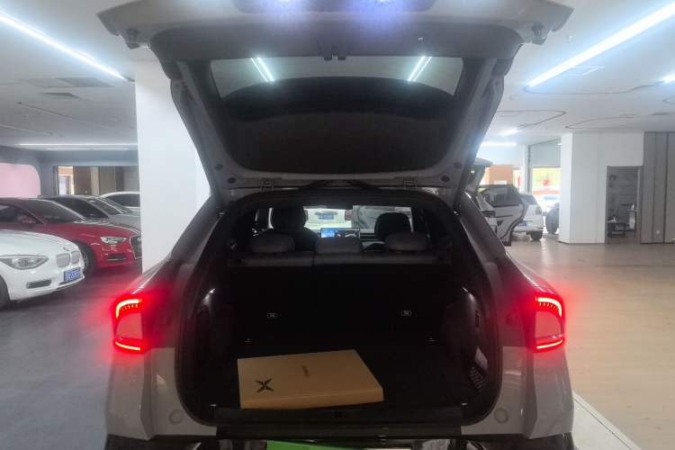 Used XPeng G7 2025 Model—702 Ultra Long Range Trunk