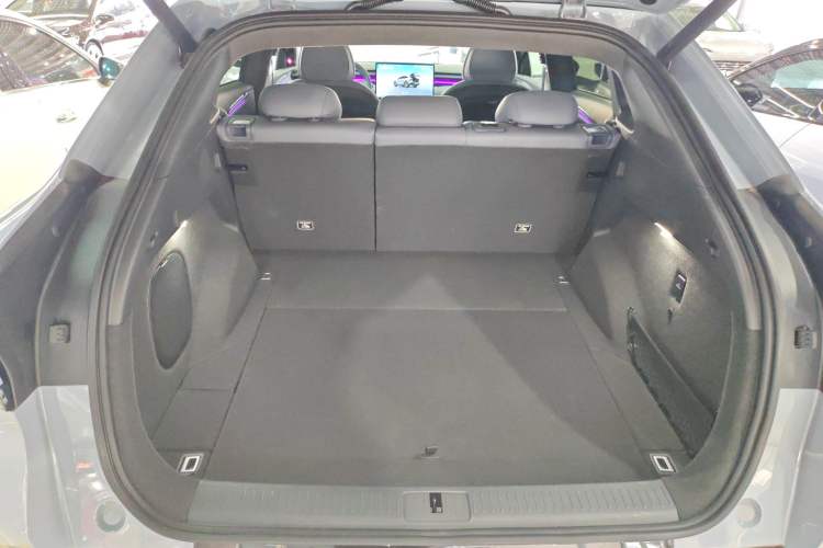 Used XPeng G7 2025 Model—702 Ultra Long Range Trunk