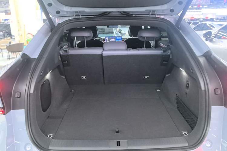 Used XPeng G7 2025 Model—702 Ultra Long Range Trunk