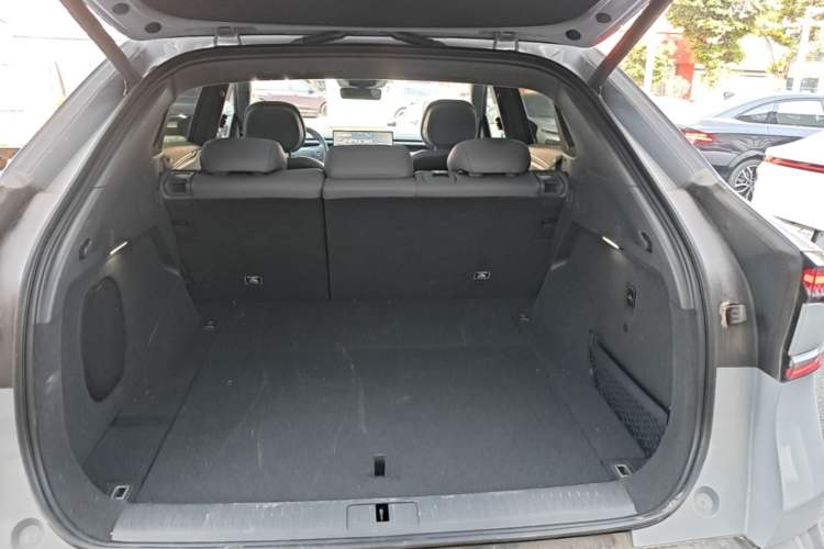 Used XPeng G7 2025 Model—702 Ultra Long Range Trunk