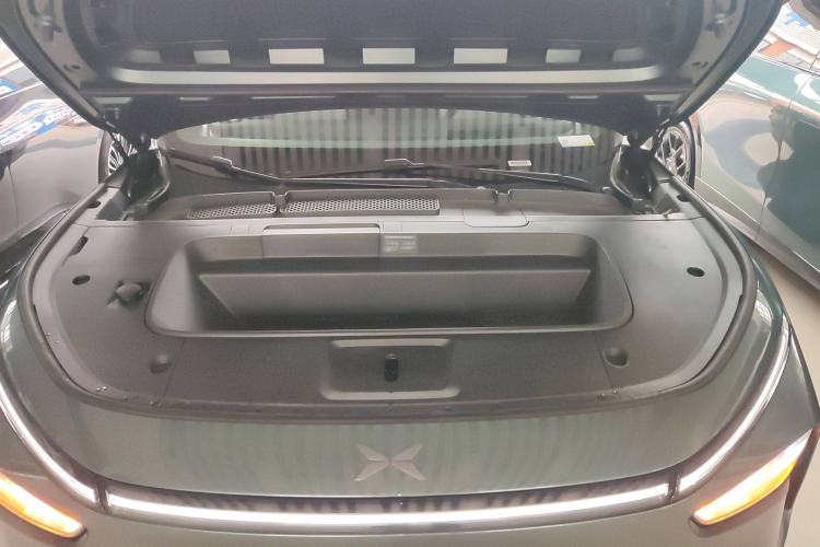 Used XPeng G7 2025 702 Max Engine Bay