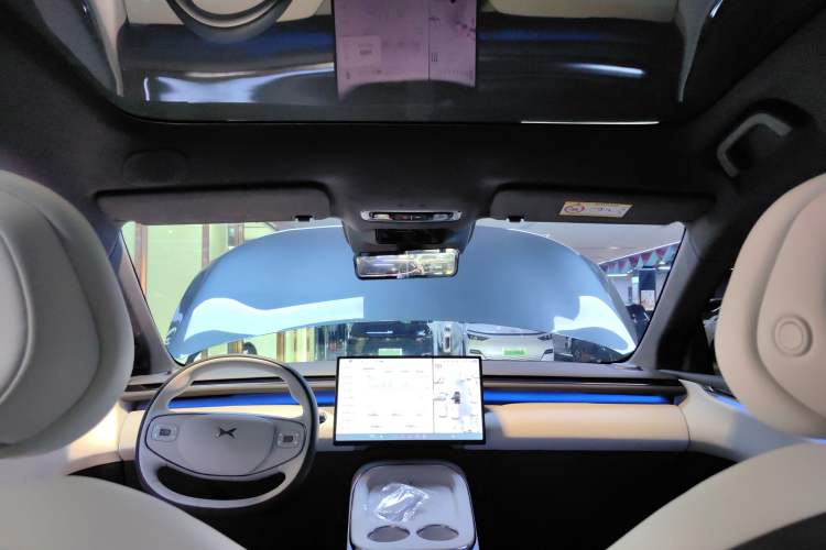 Used XPeng G7 2025 Model—702 Ultra Long Range Headliner