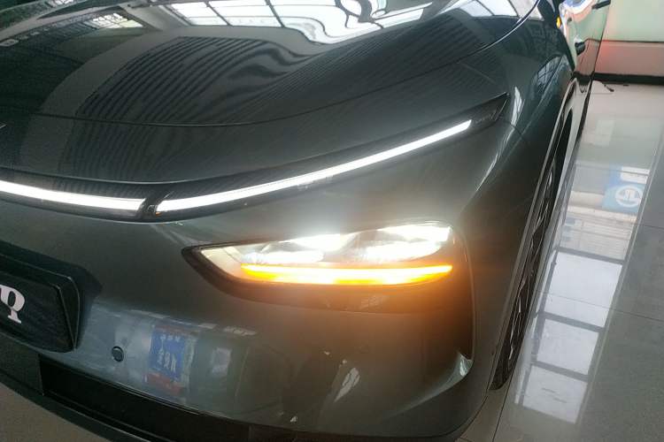 Used XPeng G7 2025 702 Max Left Front Headlight