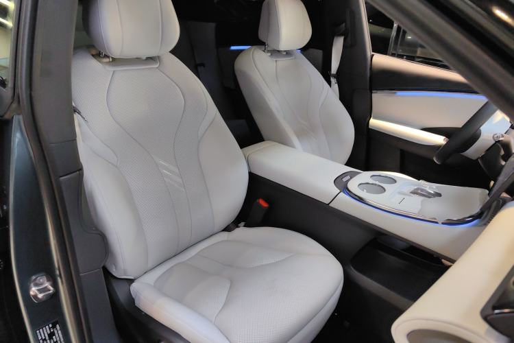Used XPeng G7 2025 Model—702 Ultra Long Range Right Front Seat