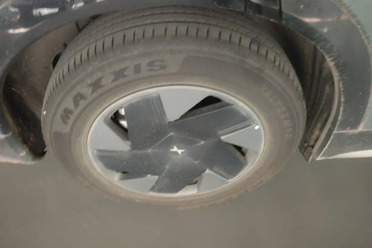 Used XPeng G7 2025 Model—602 Long Range Max Right Rear Wheel Hub
