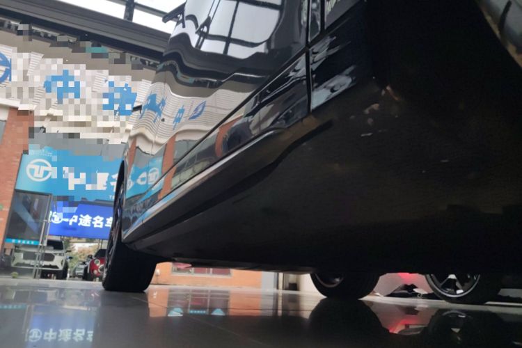 Used XPeng G7 2025 702 Max Right Side Sill