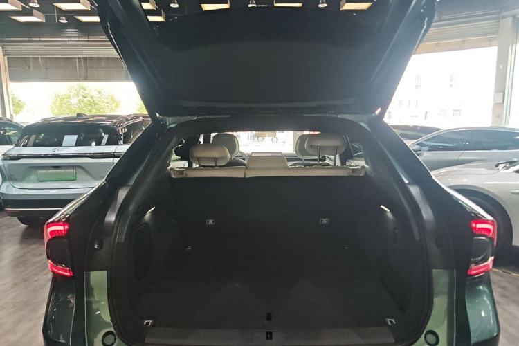 Used XPeng G7 2025 702 Max Trunk