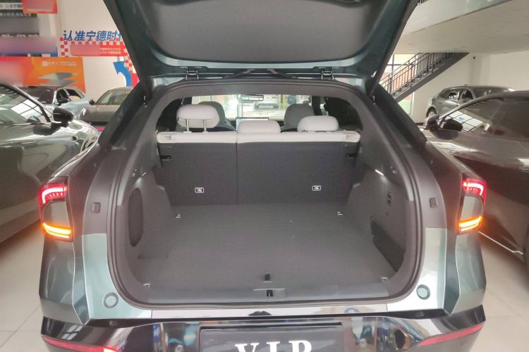 Used XPeng G7 2025 702 Max Trunk
