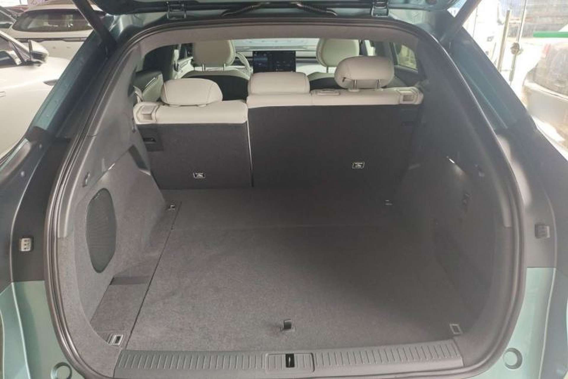Used XPeng G7 2025 702 Max Trunk