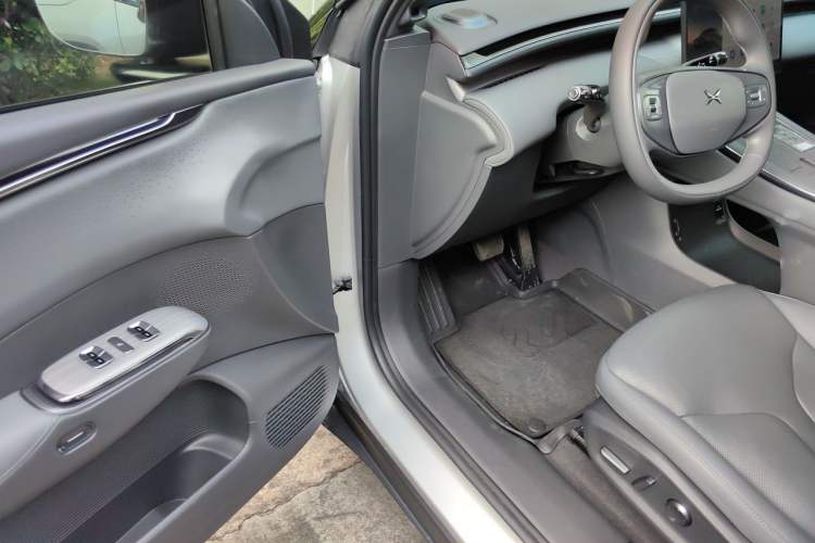 Used XPeng G7 2025 Model—702 Ultra Long Range Driver Seat