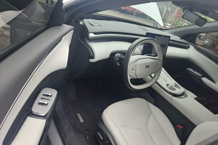 Used XPeng G7 2025 Model—702 Ultra Long Range Driver Seat