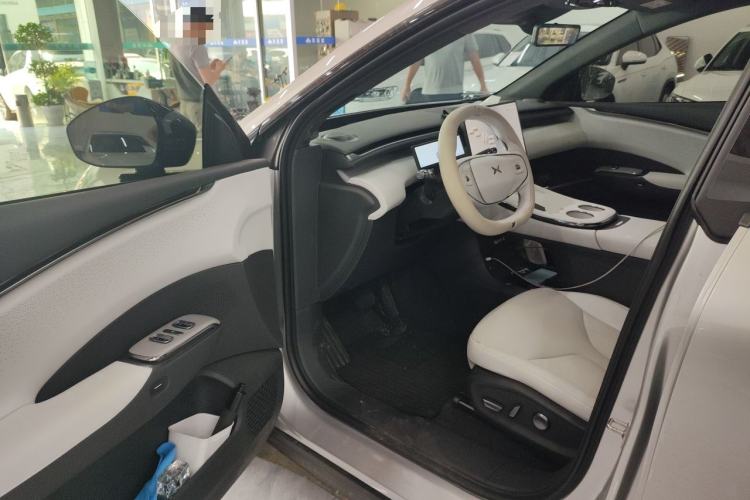 Used XPeng G7 2025 Model—602 Long Range Max Driver Seat
