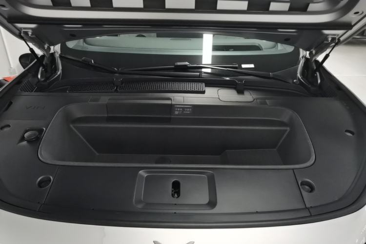 Used XPeng G7 2025 Model—702 Ultra Long Range Engine Bay