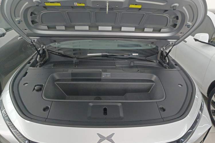Used XPeng G7 2025 702 Max Engine Bay
